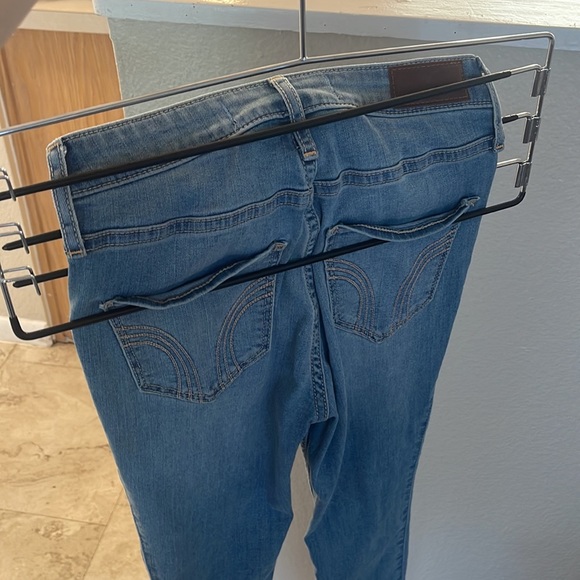Brand new hollister jeans 0s - Picture 4 of 5